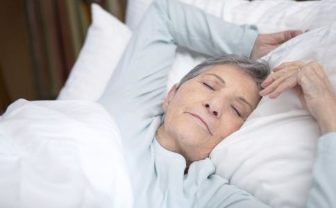 ����˯ʲô��ͷ�� �������ѡ���Լ�����ͷ ��Щ��ͷ�ʺ�����